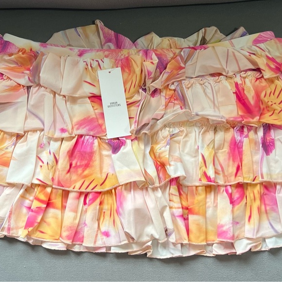 NWT Urban Outfitters Out From Under Cammy Ruffle Trim Micro Skort | Size Large - Picture 1 of 5